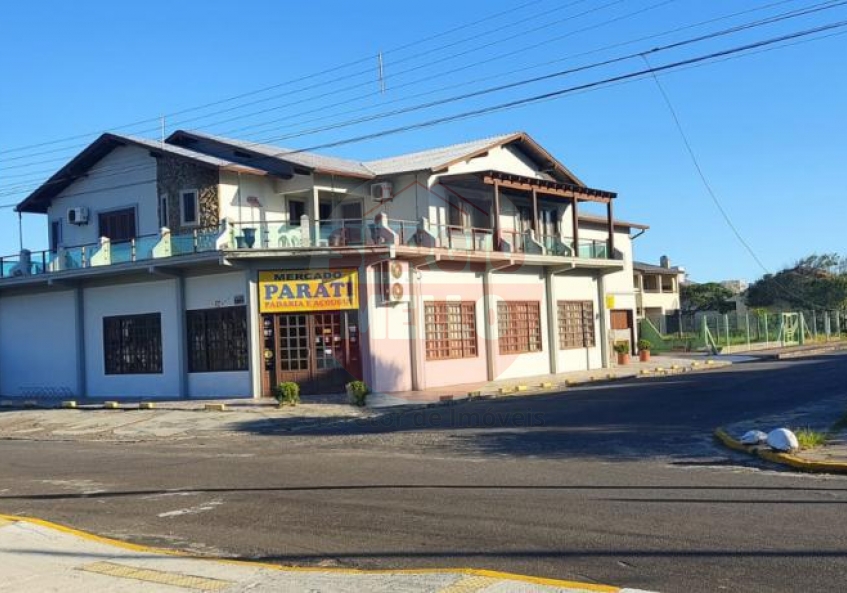 Casa Comercial