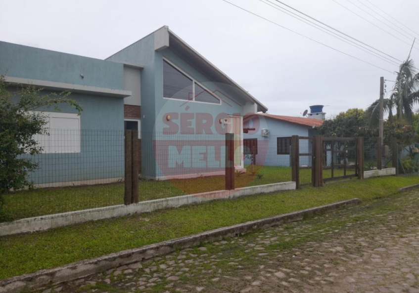 Casa 2 Dormitórios
