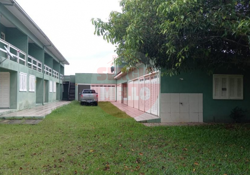 Sobrado 4 Dormitórios