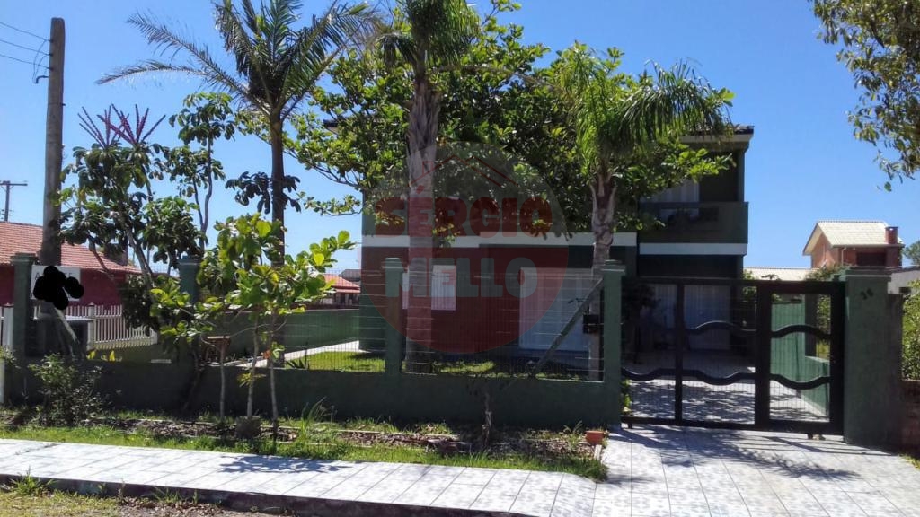 Sobrado 4 Dormitórios